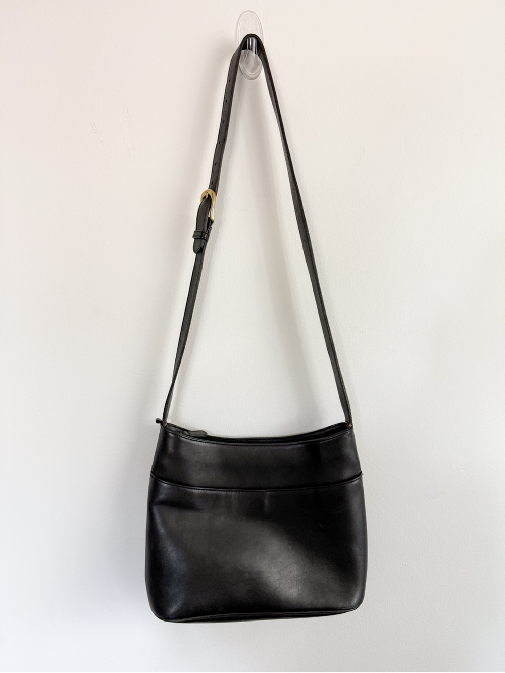 St John’s Bay Classic Black Leather Crossbody Bag